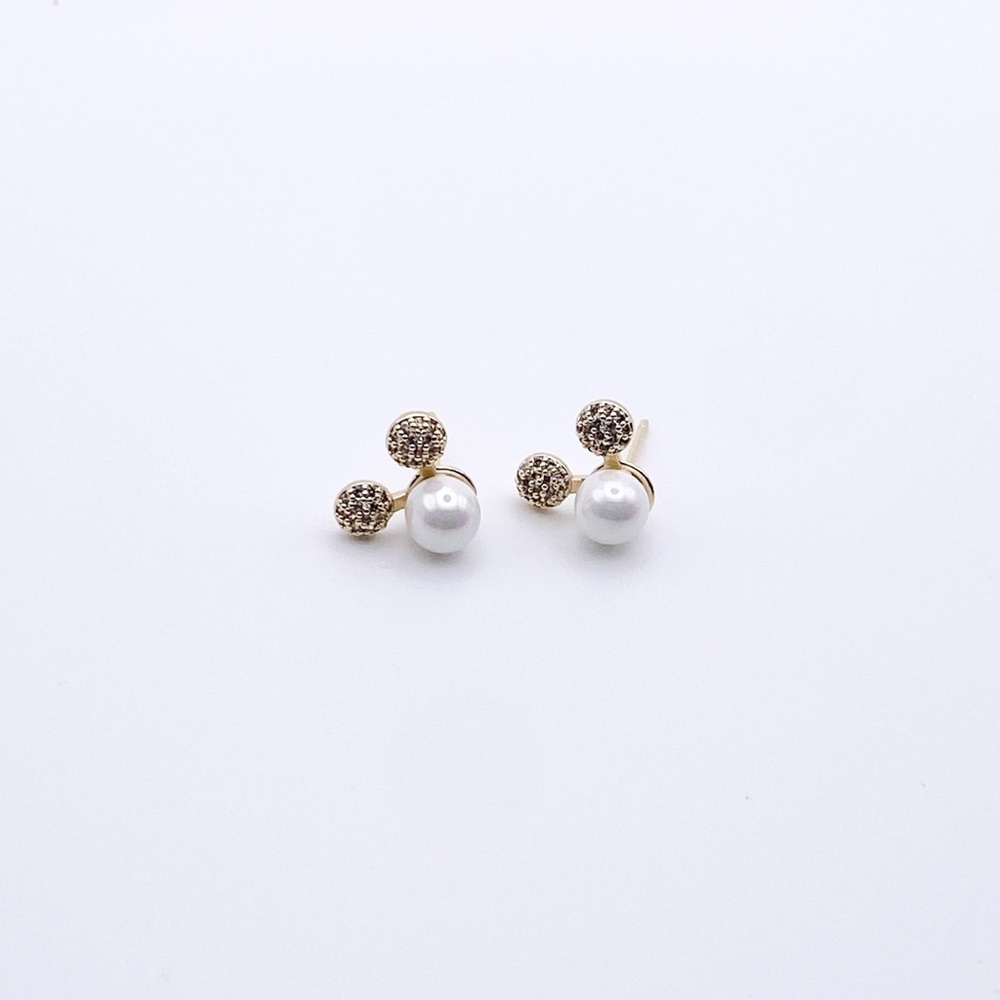 GIRL Mickey Earrings